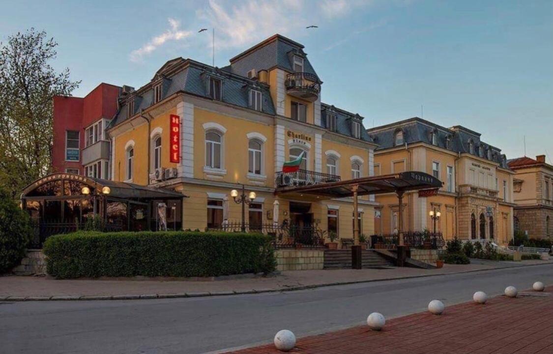 Charlino Plaza Hotel Ruse Luaran gambar